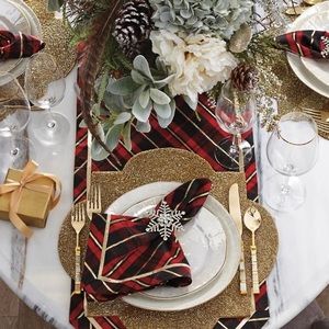 - Donatella Christmas 17pc Plaid Set